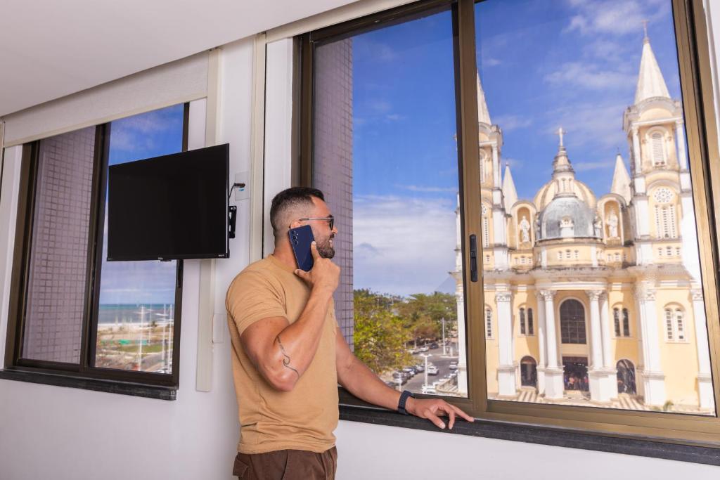 Vista do Ilh&eacute;us Praia Hotel